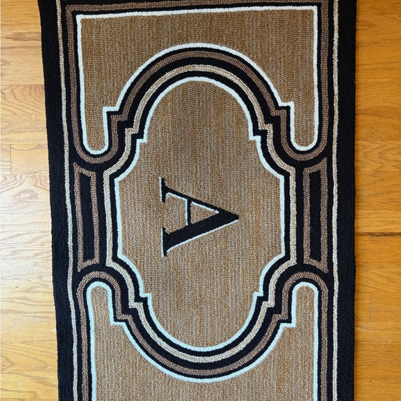 Frontgate Monogram Rug  'A' - NWT - Picture 6 of 15